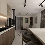 Orjen Centar * Τρέμπινιε