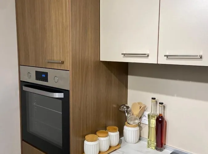 شقة Orjen Centar *